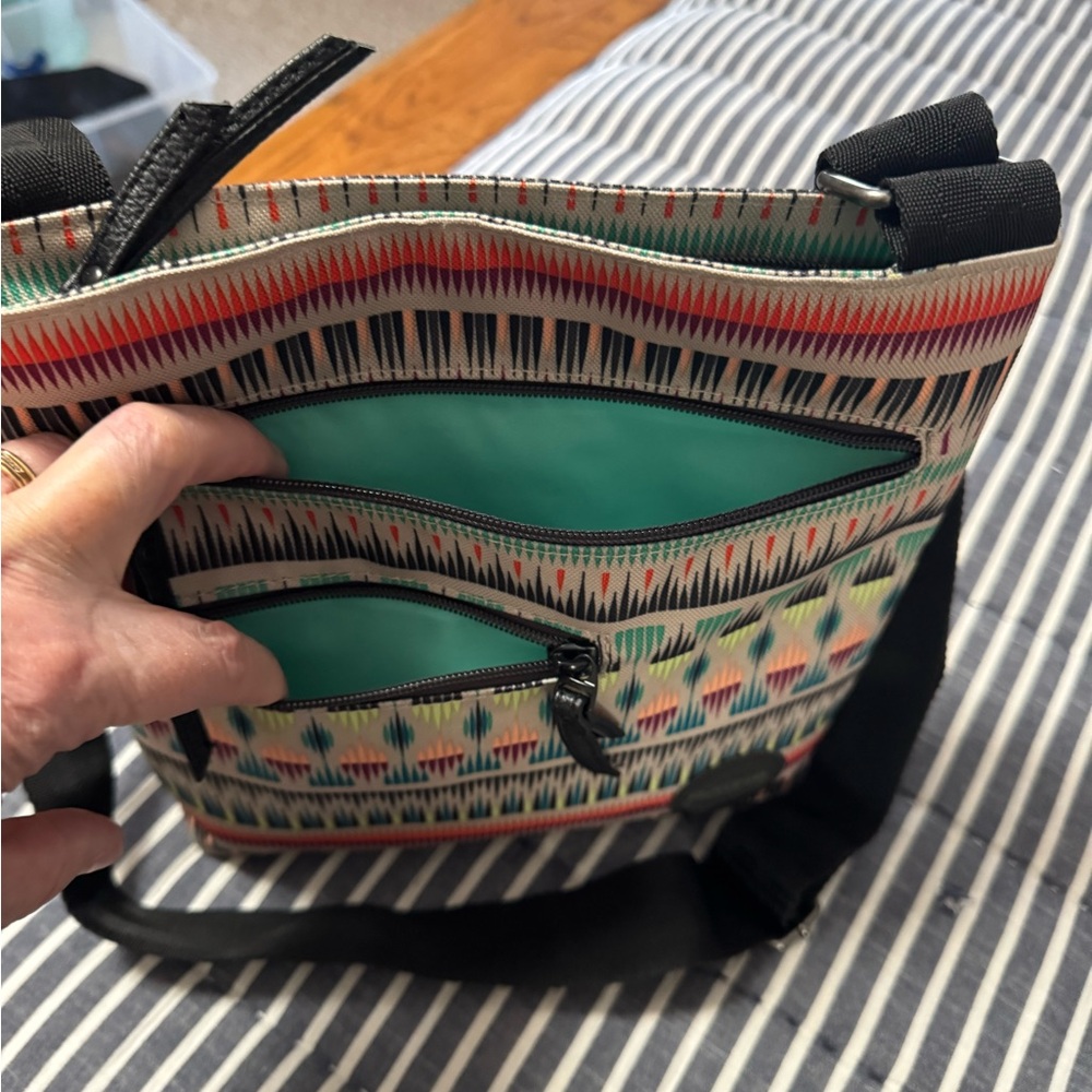 Colorful crossbody